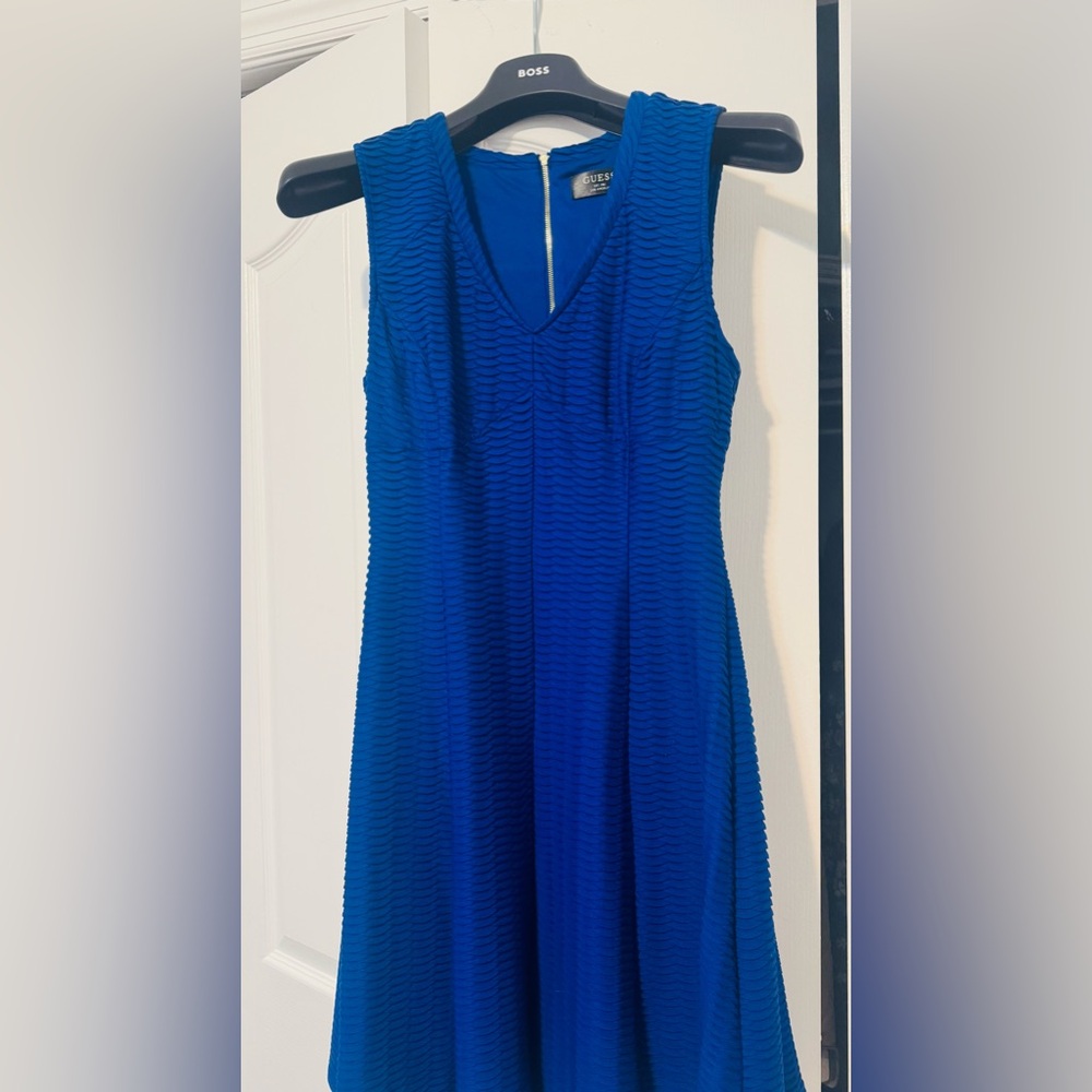 Guess Elegant Blue Sleeveless Dress